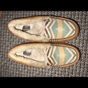 Womens UGG Pendleton Moccasin